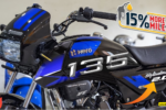 मिडिल क्लास बजट में घर लाएं न्यू Hero Splendor Plus 135cc बाइक, मिलेगा 80 Kmpl की तगड़ी माइलेज, जानें शोरूम कीमत और फीचर्स