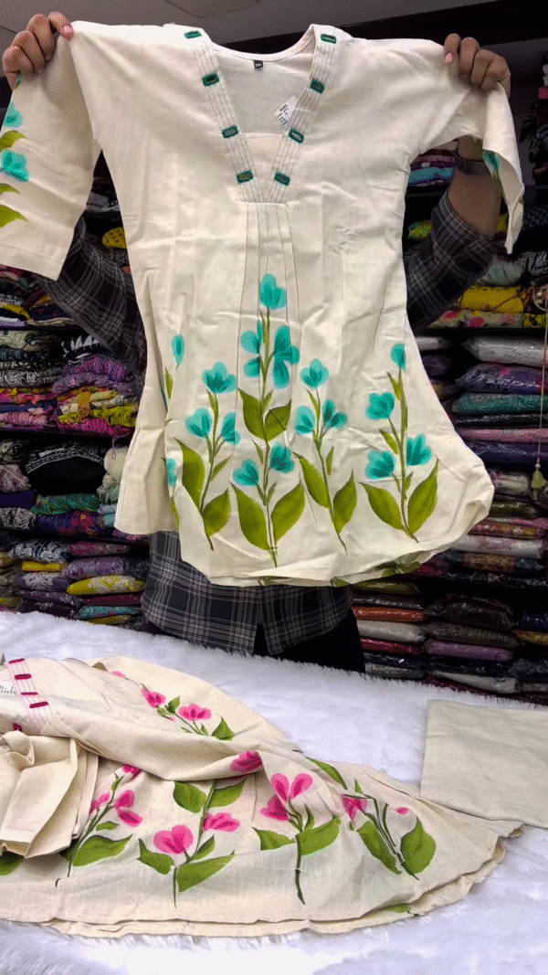 Elegant Off-White Kurti – Hand-Painted Floral Charm