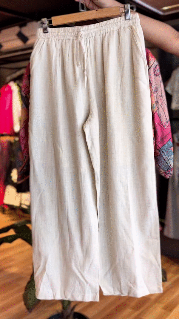 Vibrant Artistic Co-Ord Set with Abstract Print Shirt & Ivory Base - Image 2