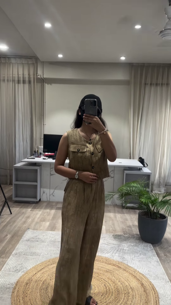 Stylish Mauve Sleeveless Top and Wide-Leg Pants Co-ord Set for Women - Image 3