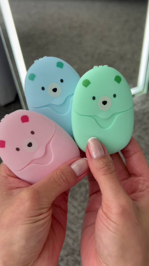 Convenient Disposable Paper Soap Sheets for Travel and On-the-Go Handwashing