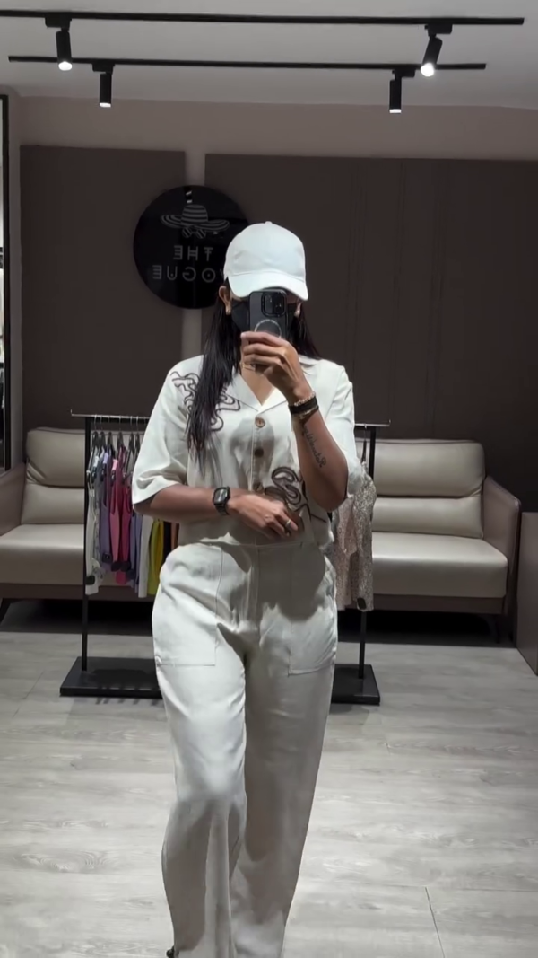 Relaxed Fit Linen Blend Two-Piece Set with Cropped Top and Wide-Leg Pants - Image 2