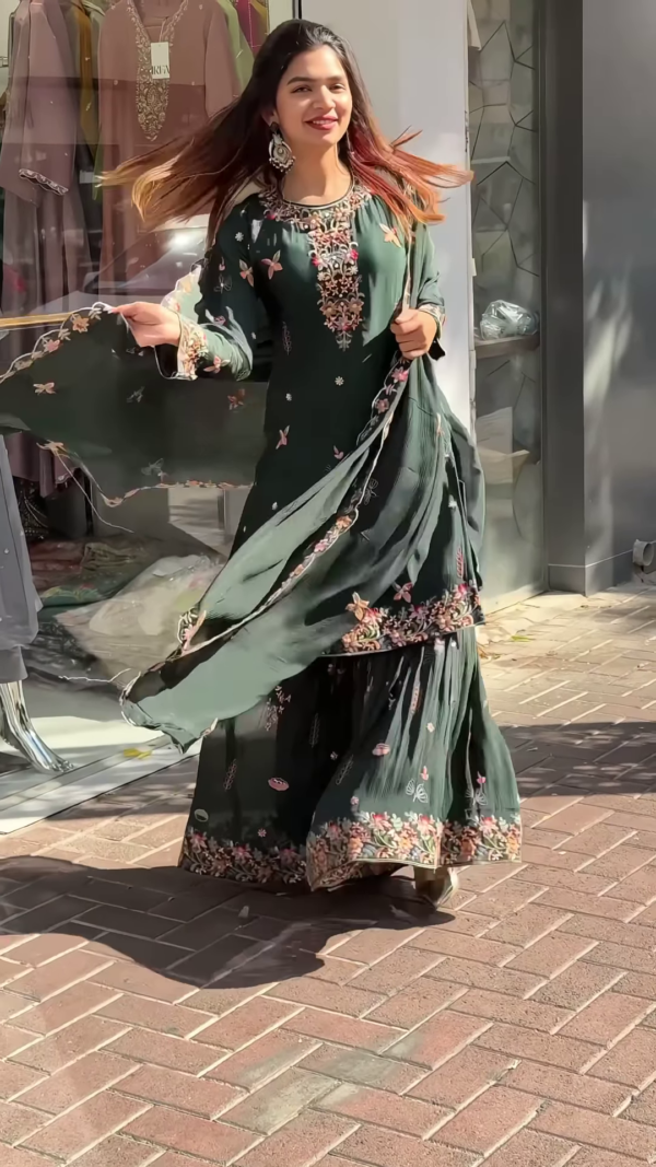 Elegant Embroidered Gharara Suit Set with Matching Dupatta - Image 5