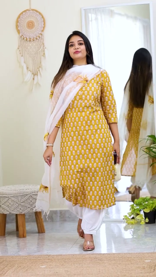 Light Blue Printed Straight-Cut Kurti Set with Coordinating Dupatta - Image 3
