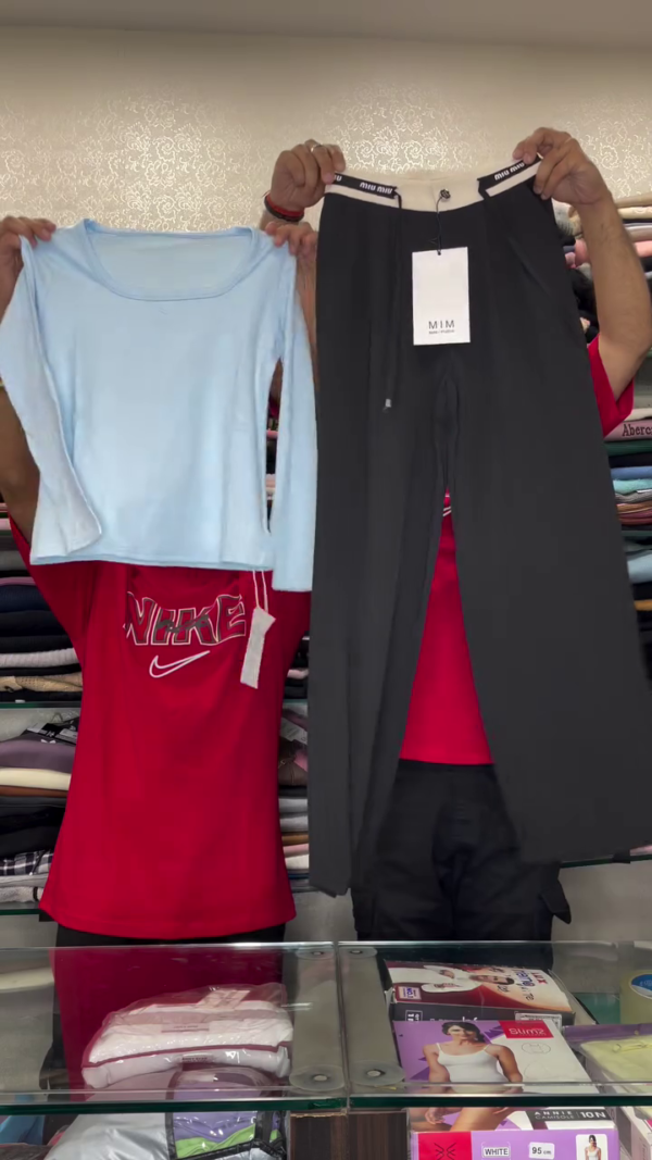 Women's Lightweight Long-Sleeved Top and Comfortable Drawstring Pants Set