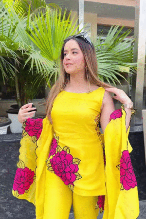 Bright Sunflower Yellow Floral Printed Sleeveless Kurti Top with Matching Straight Pants & Flowing Dupatta Set 🌻💛🌺✨