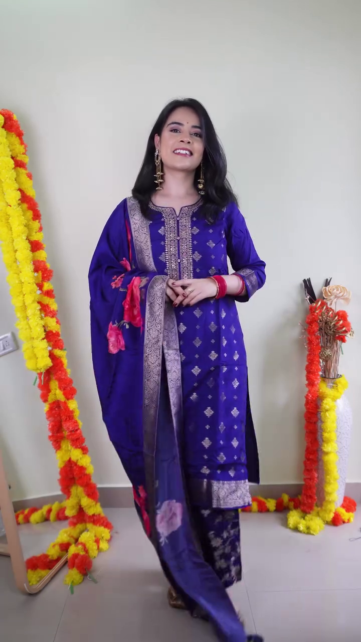 Deep Olive Green Traditional Embroidered Straight-Cut Kurta Set with Sheer Organza Dupatta & Detailed Ethnic Palazzo β Festive & Wedding Special Ensemble πβ¨ - Image 7